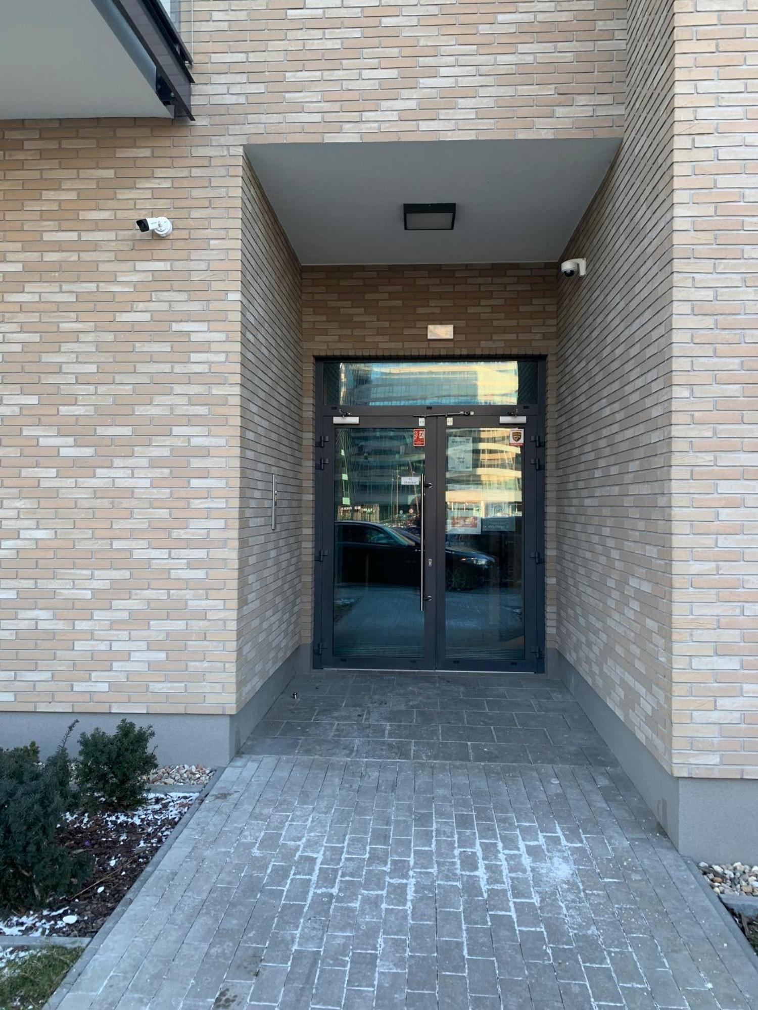 Warsaw Home Suites Exterior photo